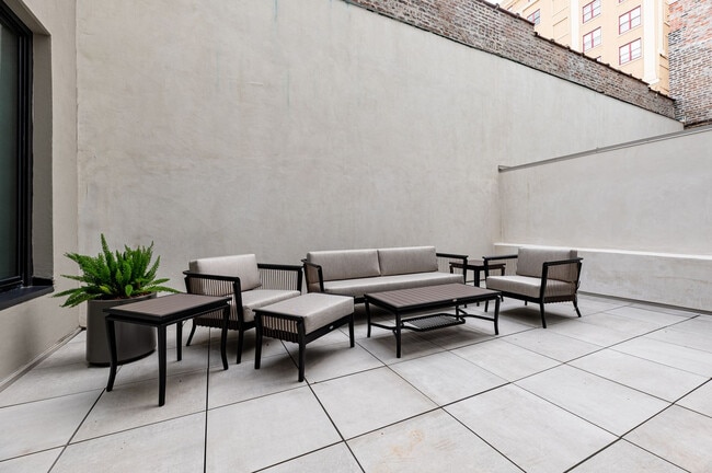 Photo - 1011 Canal St Unidad SI FL2-ID1513946P