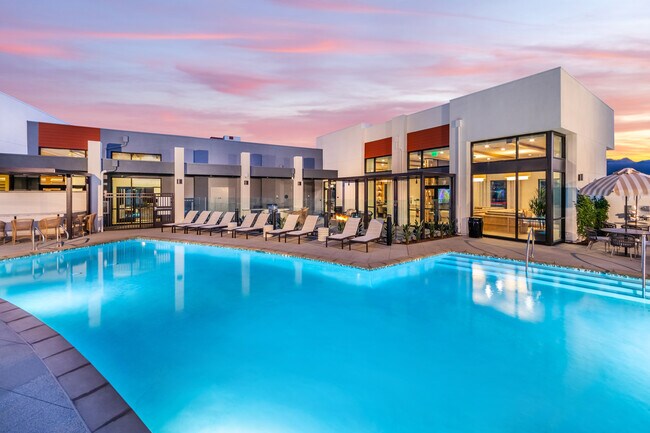 Photo - Marlowe Temecula