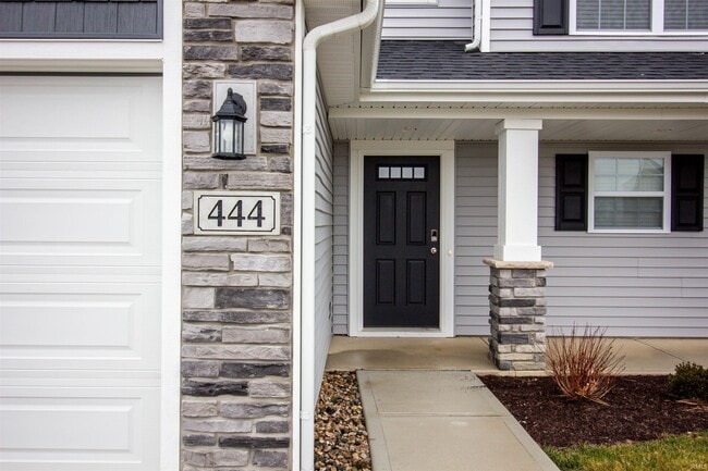 Photo - 444 Brescia Dr