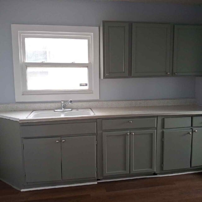 Photo - 628 W 22nd St