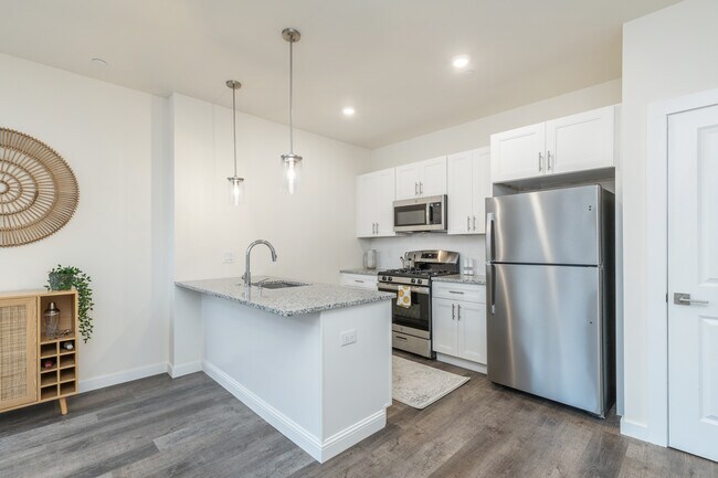 Photo - Germantown Row