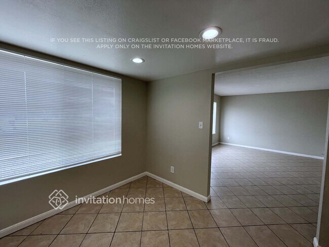 Photo - 9018 W Sells Dr