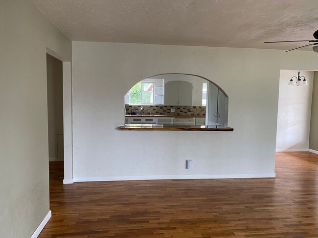 Photo - 3 Bedroom 1 Bath Hucrest Home