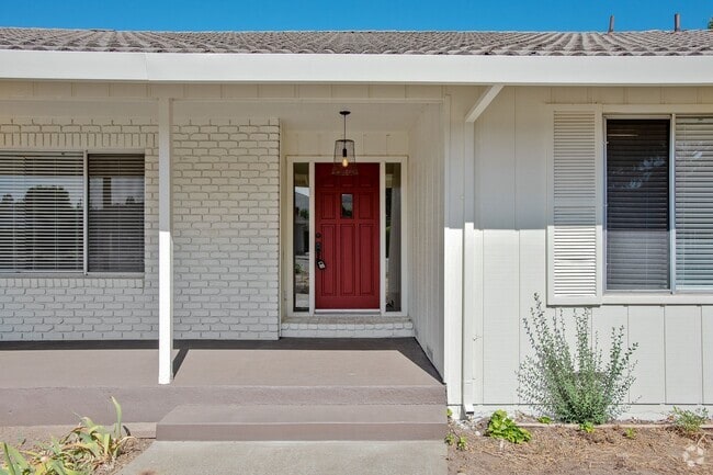 Building Photo - 19469 Victoria Ct Rental