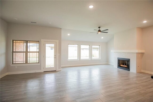 Photo - 1029 Autumn Royal Ave