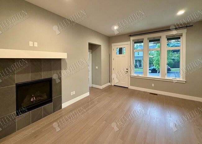 Photo - 62707 NW Mehama Dr