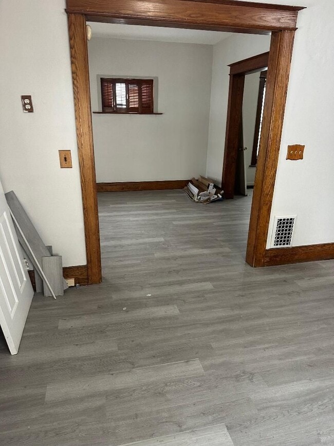 Photo - 454 Augustine St