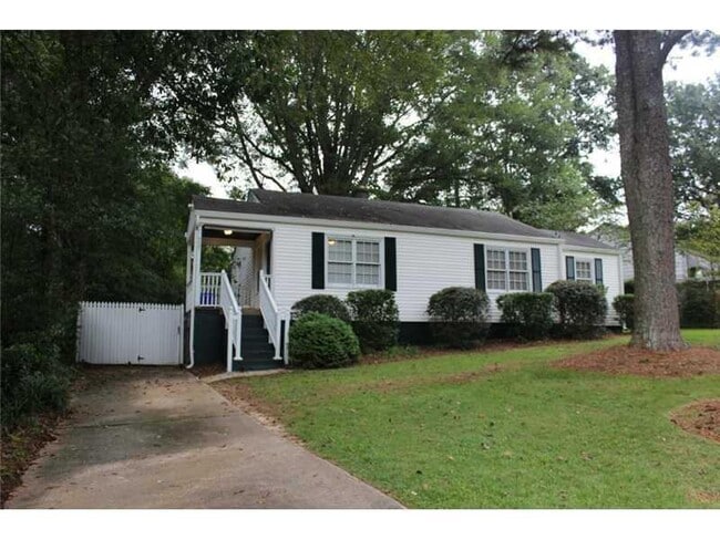Photo - 737 Sunnybrook Dr House