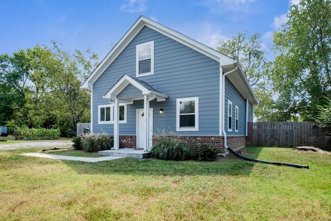 Photo - 203 Eastover St