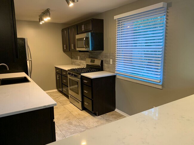 Photo - 2630 Edwards Wy Unit Apt. #2