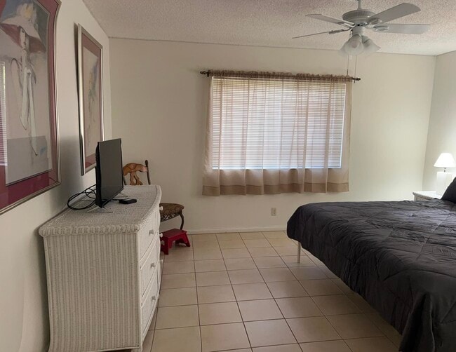 Photo - 14648 Bonaire Blvd