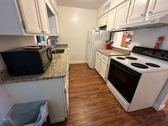 Photo - 1416 E O St Unit 1416 E O St