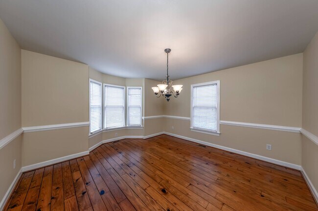 Photo - 2204 Palisade Ct