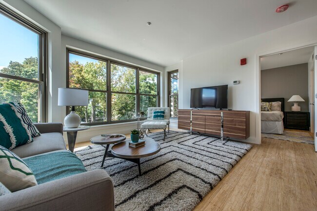 64 Ashford St Unidad 605K
