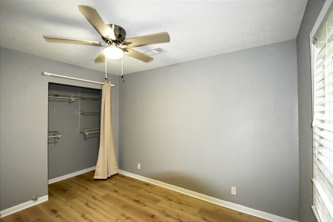 10213 Fairland Dr