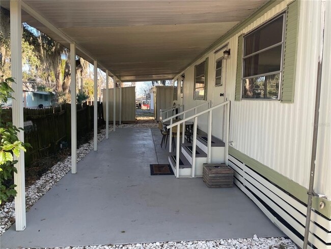 Photo - 1079 NW 7th Blvd