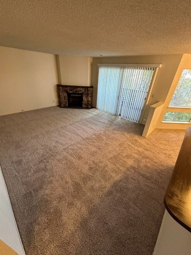 Photo - Gary Dr/CONDO Unit #211