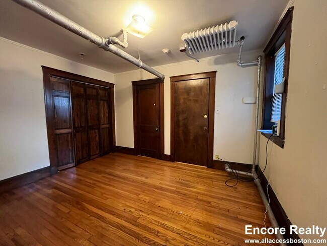 Photo - 189 Summer St Unit #3