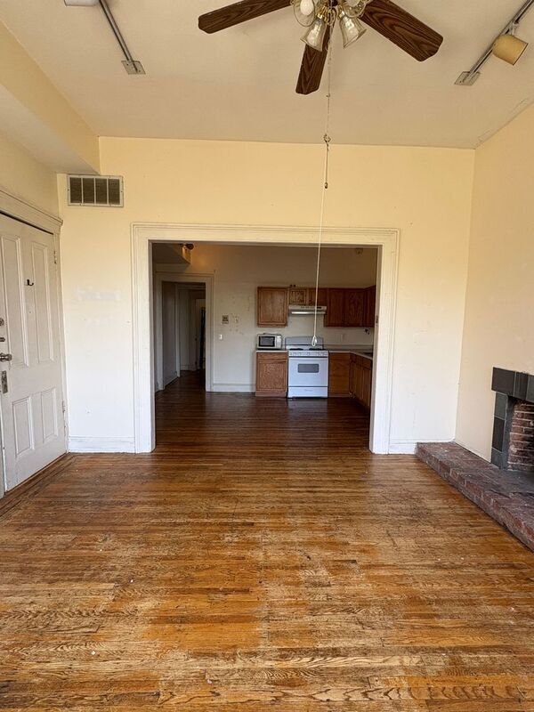 Photo - 24 E Mt Vernon Pl Condo Unit 3