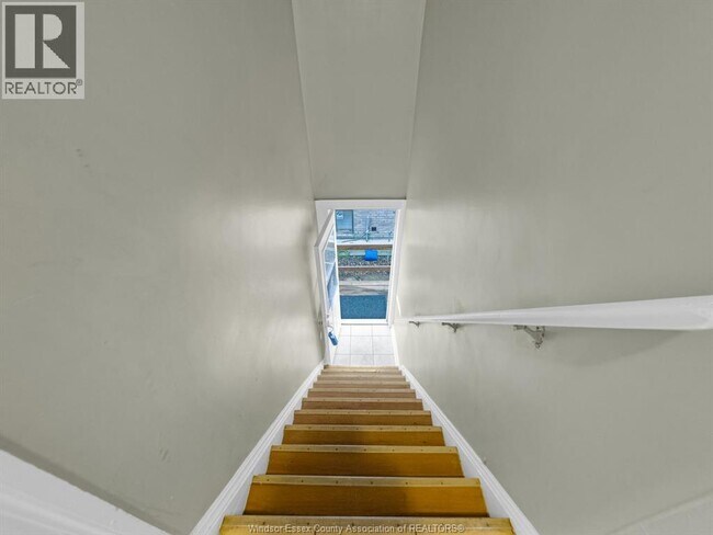 Photo - 2470 Cadillac St