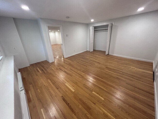 Photo - 504 E Broadway Unit 19G