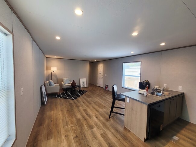 Photo - 2 Deerwood Park