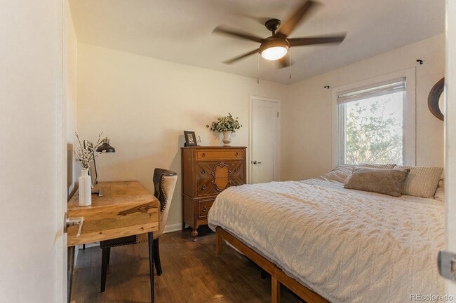 Photo - 4801 E Missouri Ave