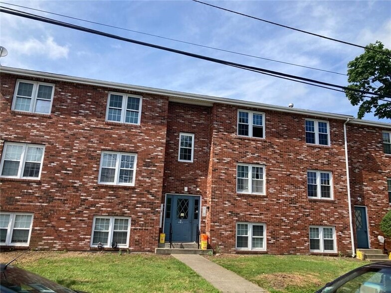 14 Saratoga Ave