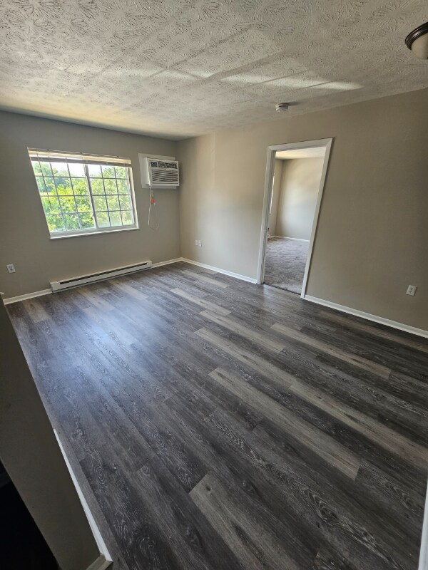 Photo - 5900 Erica Ct