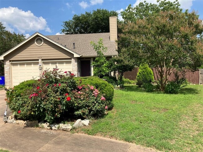 Building Photo - 904 Cottonwood Cove