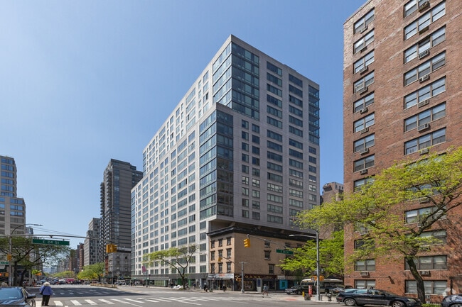 Photo - Gramercy Green Residence Hall