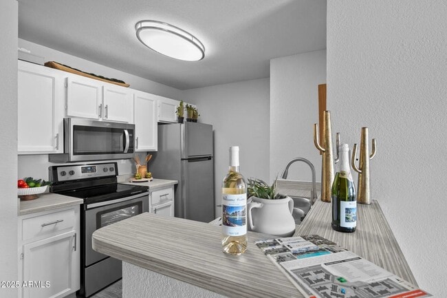 Photo - 1320 N McQueen Rd Unidad A1