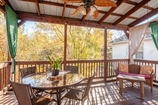 Photo - 110 Chisholm Pl