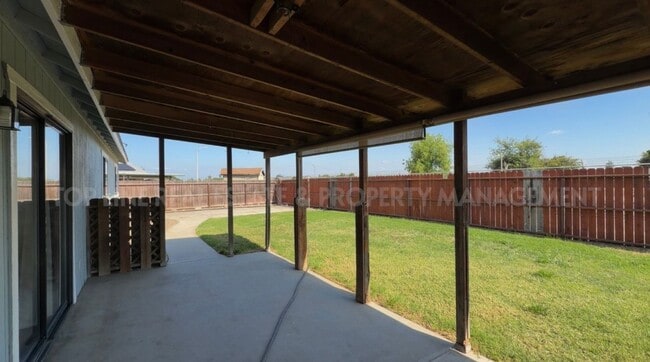 Building Photo - Brand New Fully Remodeled Home Near Cypress School in Tulare!