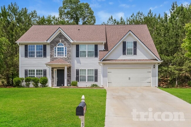 Building Photo - 315 Avonlea Dr