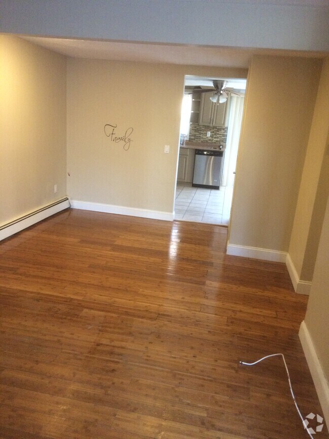 Apartments for Rent in Manorville NY 62 Apartments