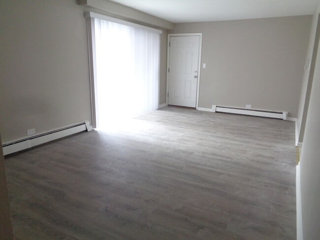 Photo - 7323 W 79th St Unit B