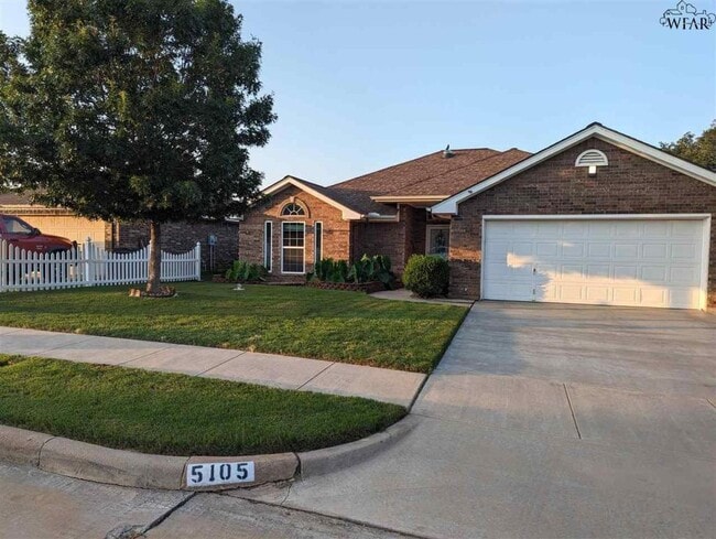 Building Photo - 5105 Carlene Dr