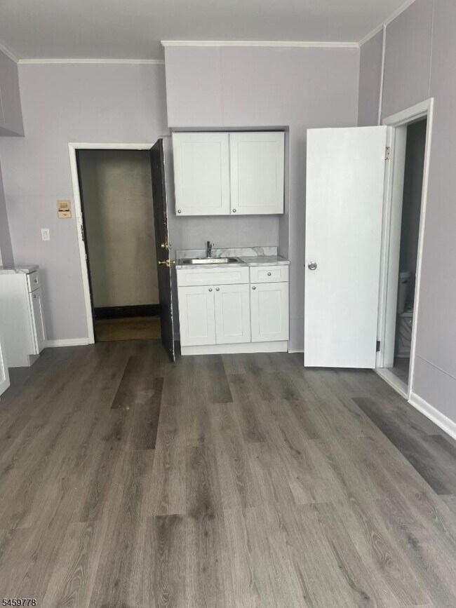 1055 Main Ave Unit 15