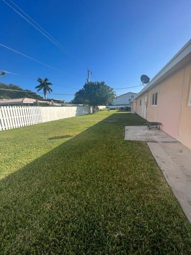 Photo - Lighthouse Point Apartments LLC