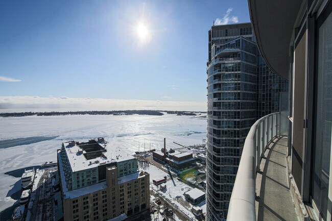 Photo - 8 York St Unit ID1031278P