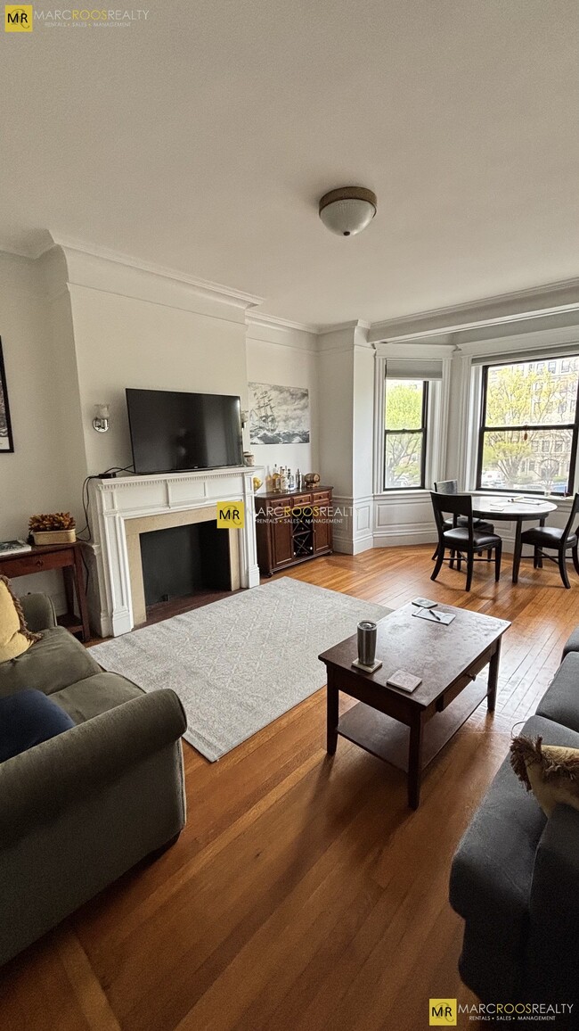 Photo - 466 Commonwealth Ave Unit 303