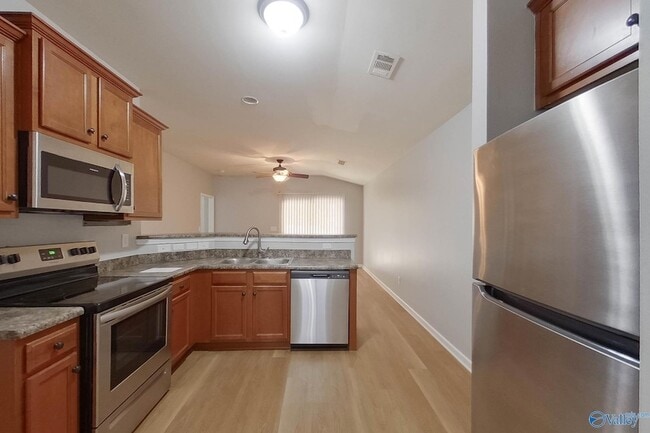 Photo - 588 Kincaid Cove Ln