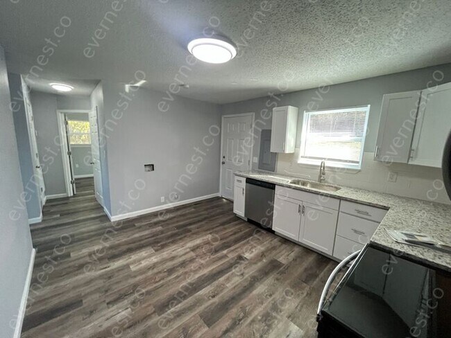 Photo - 72 Bowman St Unidad A