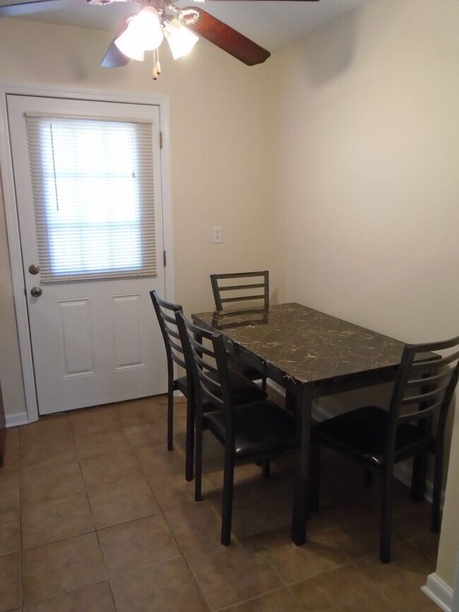 Photo - 1540 Hillcrest Drive