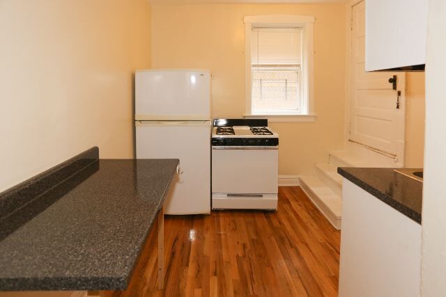 Photo - 632 W Aldine Ave Unit R-G