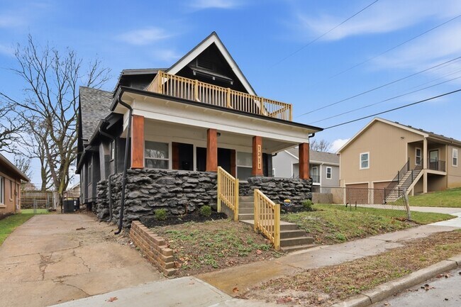 Photo - 1311 E 29th St