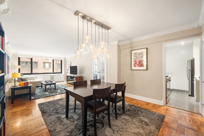 Photo - 420 E 64th St Apartamento