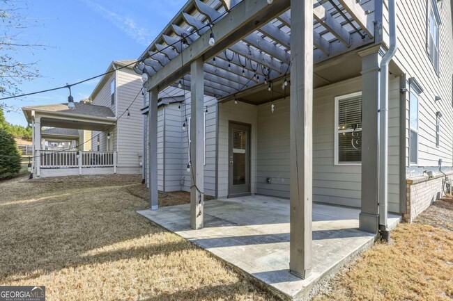 Photo - 6496 Crosscreek Ln