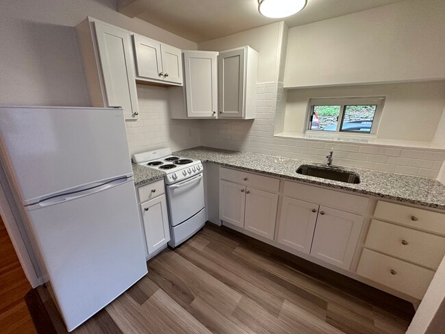 5336#2 - Squirrel Hill Properties